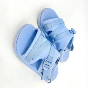 Chaco Chillos Sports Sandals Light Blue Big Kids Size 4